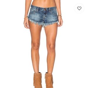 one teaspoon no 2’s denim shorts